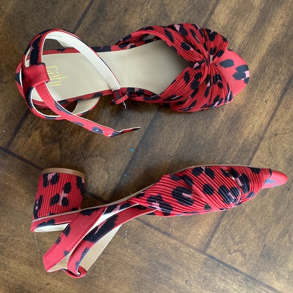 Red, floral/skin print heels - Picture 1 of 1